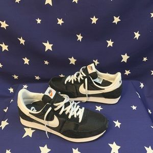 Air Pegasus 83 Premium Sneaker